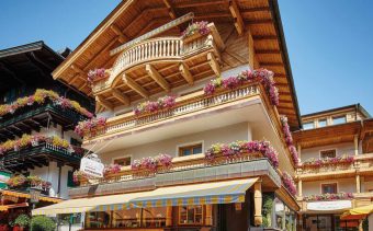 Hotel Wechselberger, Saalbach, External